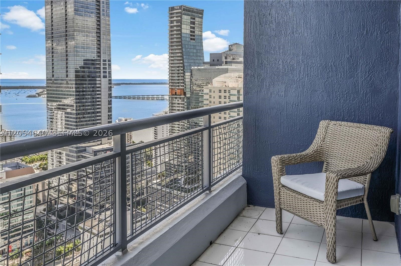 60 SW 13th St #3618, Miami FL 33130