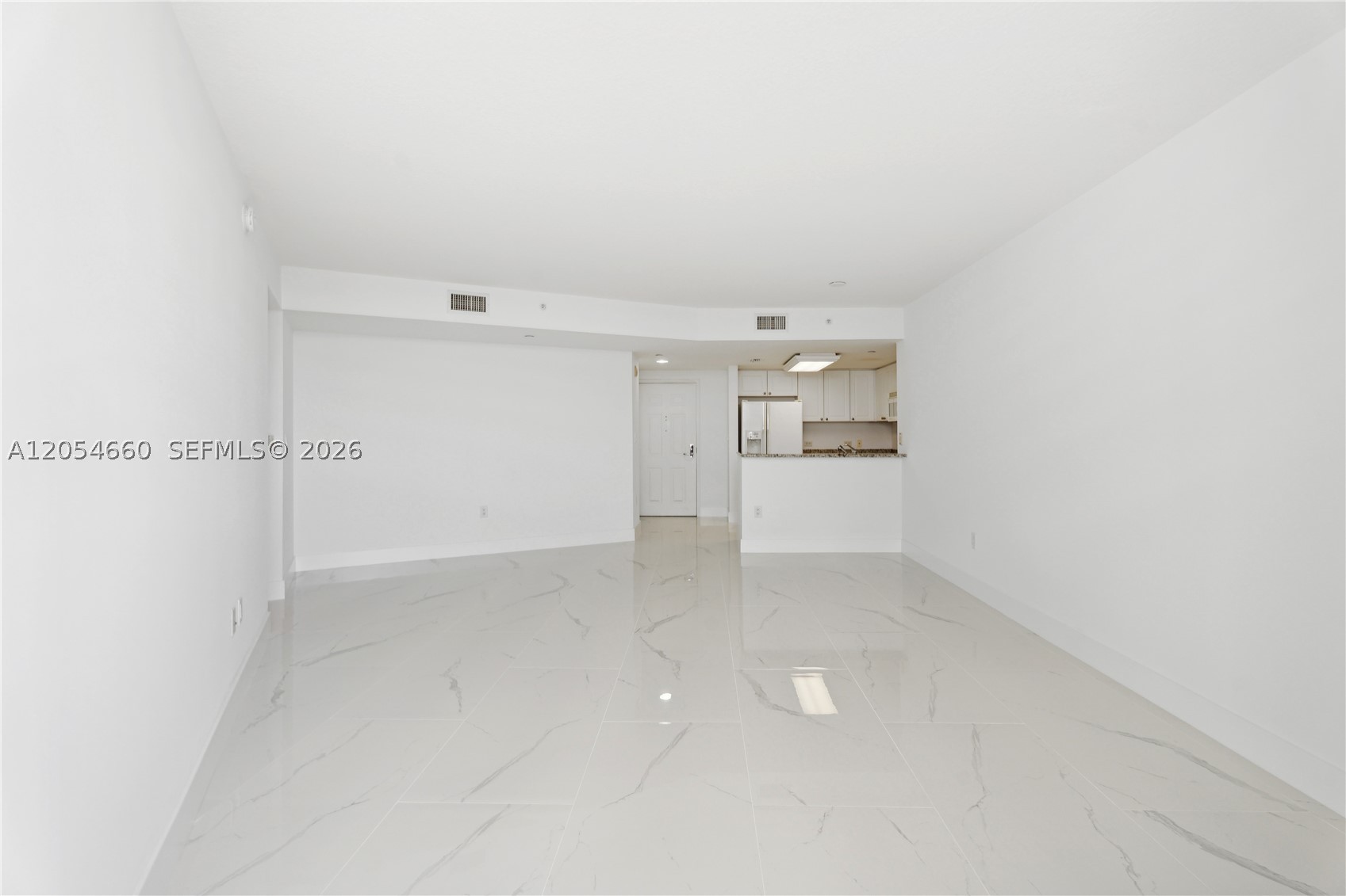 19501 W COUNTRY CLUB DR #2506, Aventura FL 33180