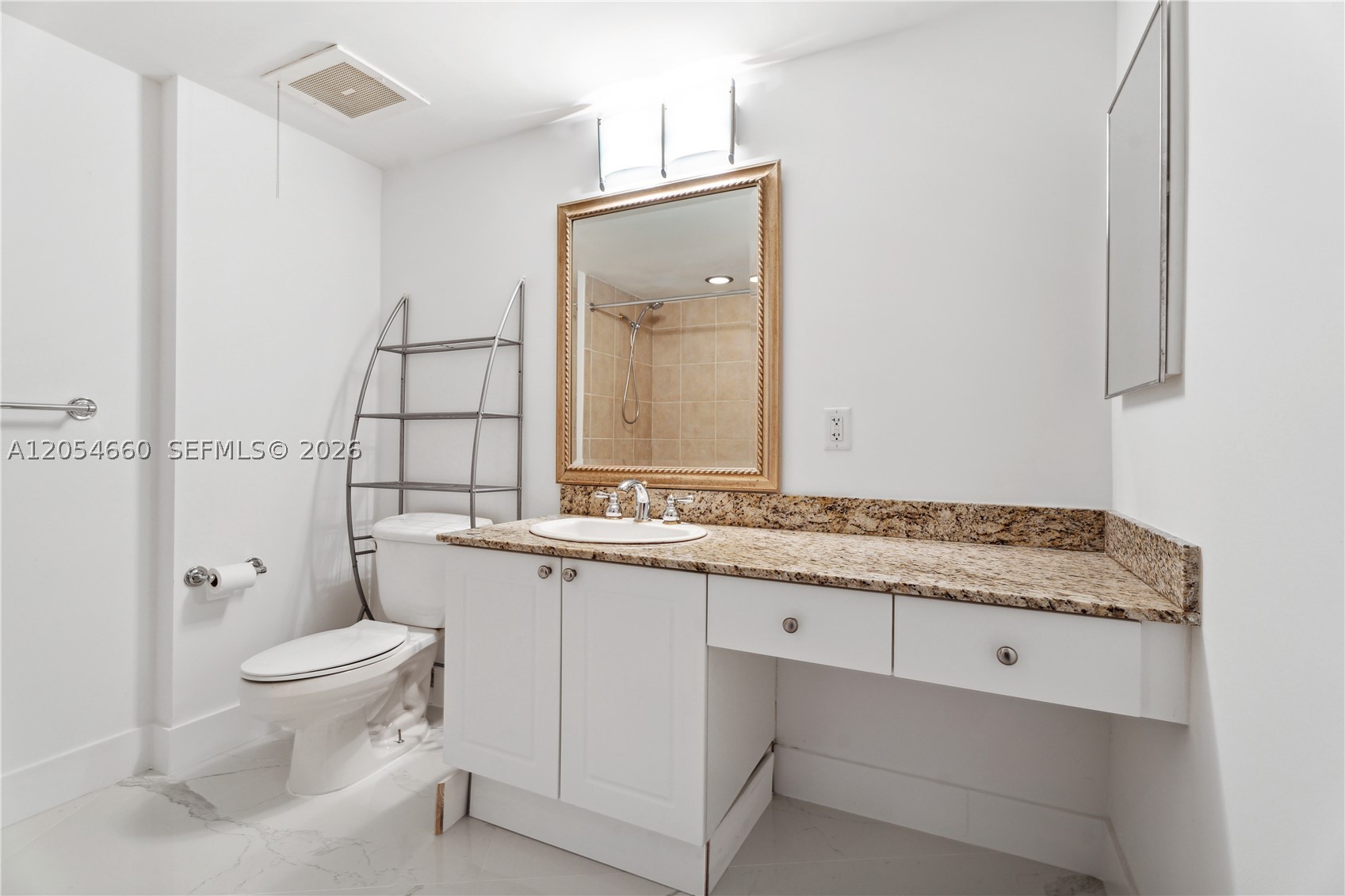 19501 W COUNTRY CLUB DR #2506, Aventura FL 33180