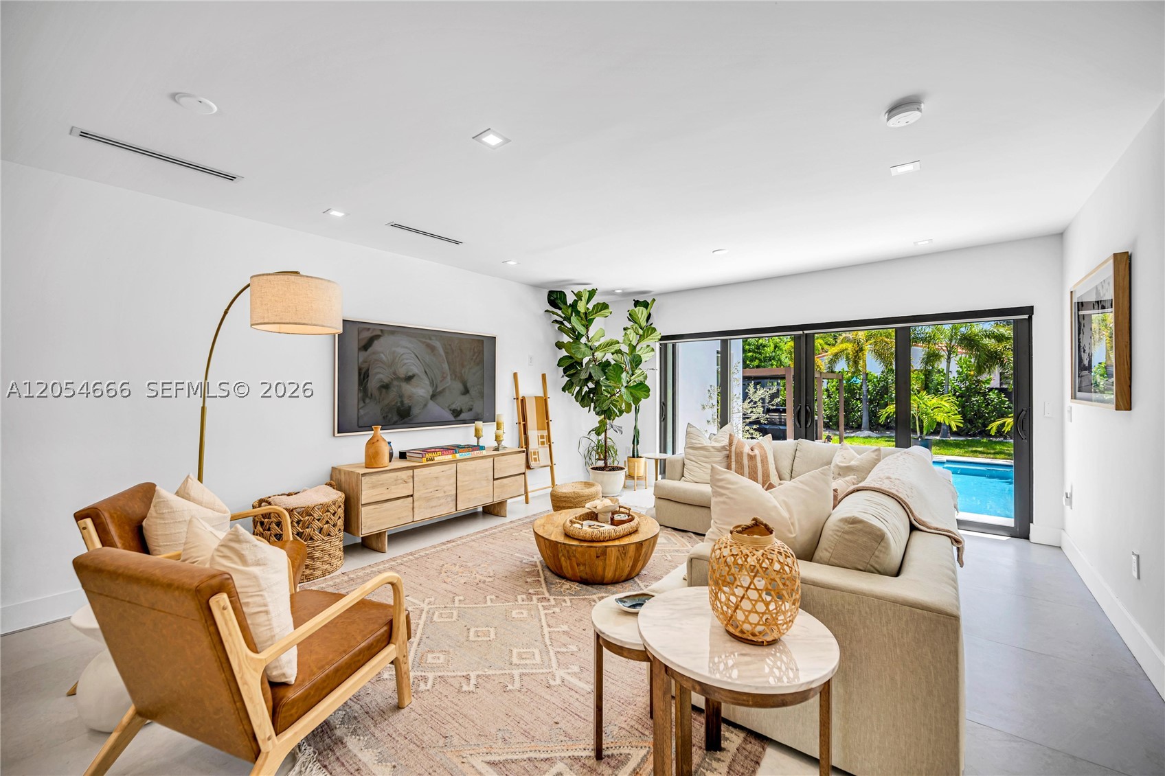 530 SW 18th Ter, Miami FL 33129