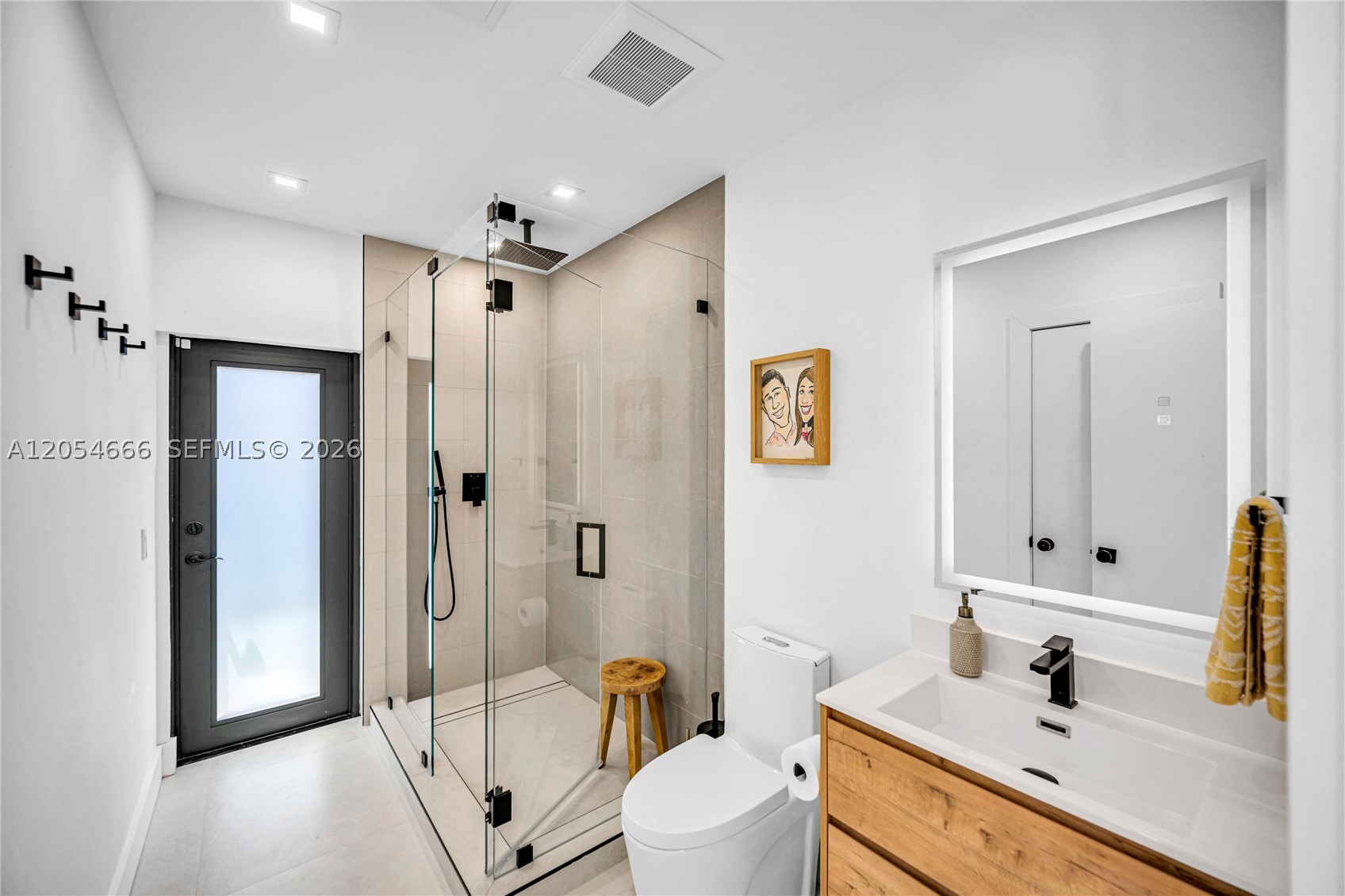 530 SW 18th Ter, Miami FL 33129