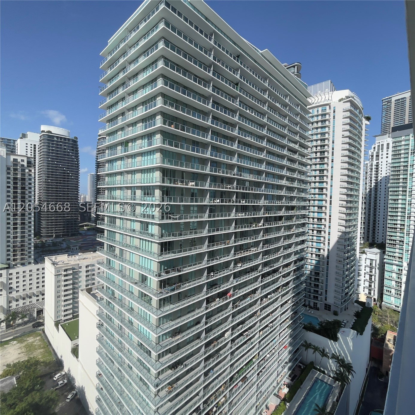 79 SW 12 ST #3011-S, Miami FL 33130