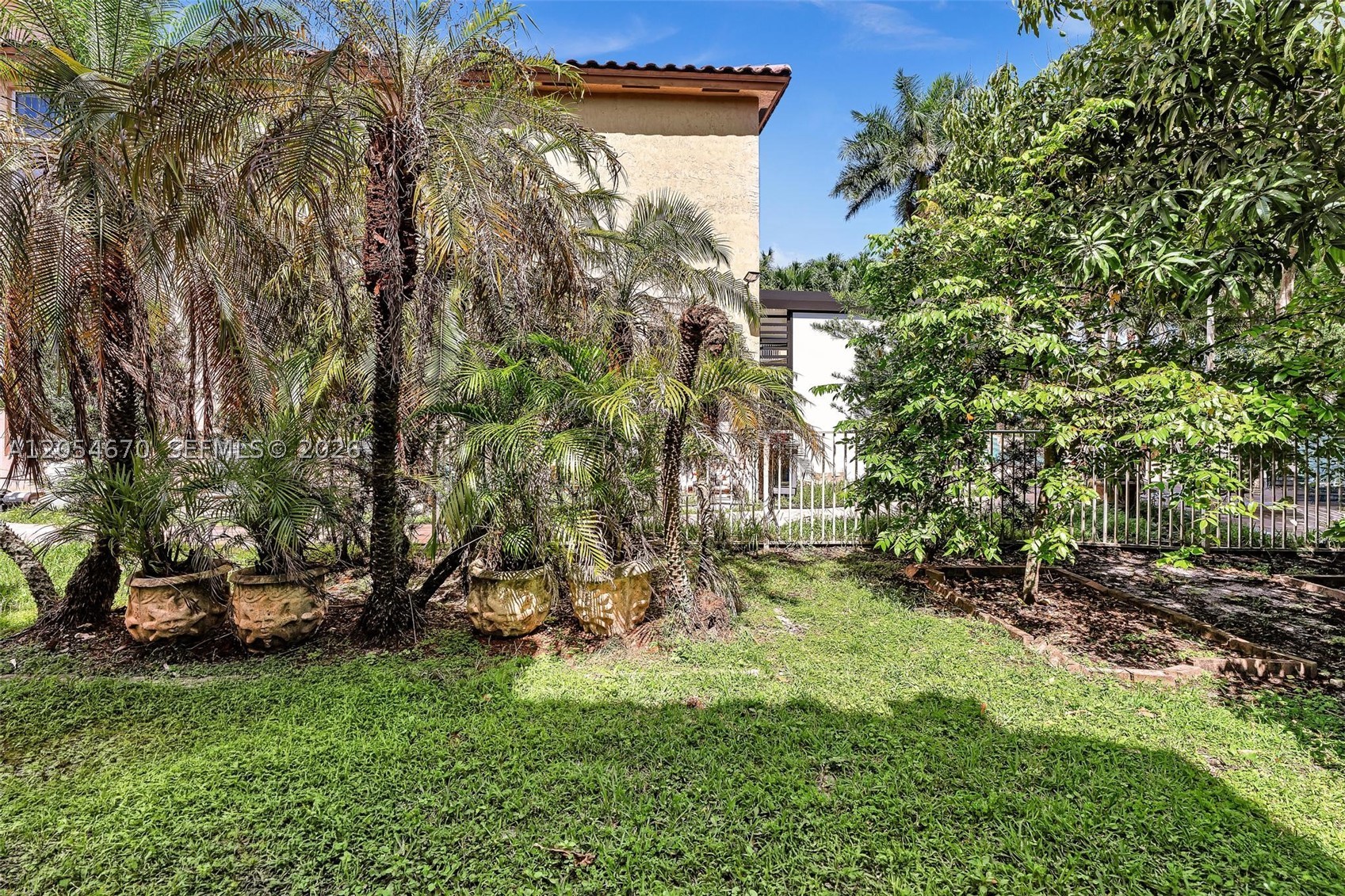 14044 SW 54th St, Miramar FL 33027