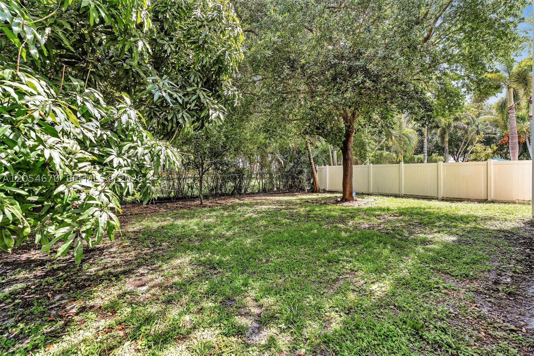 14044 SW 54th St, Miramar FL 33027