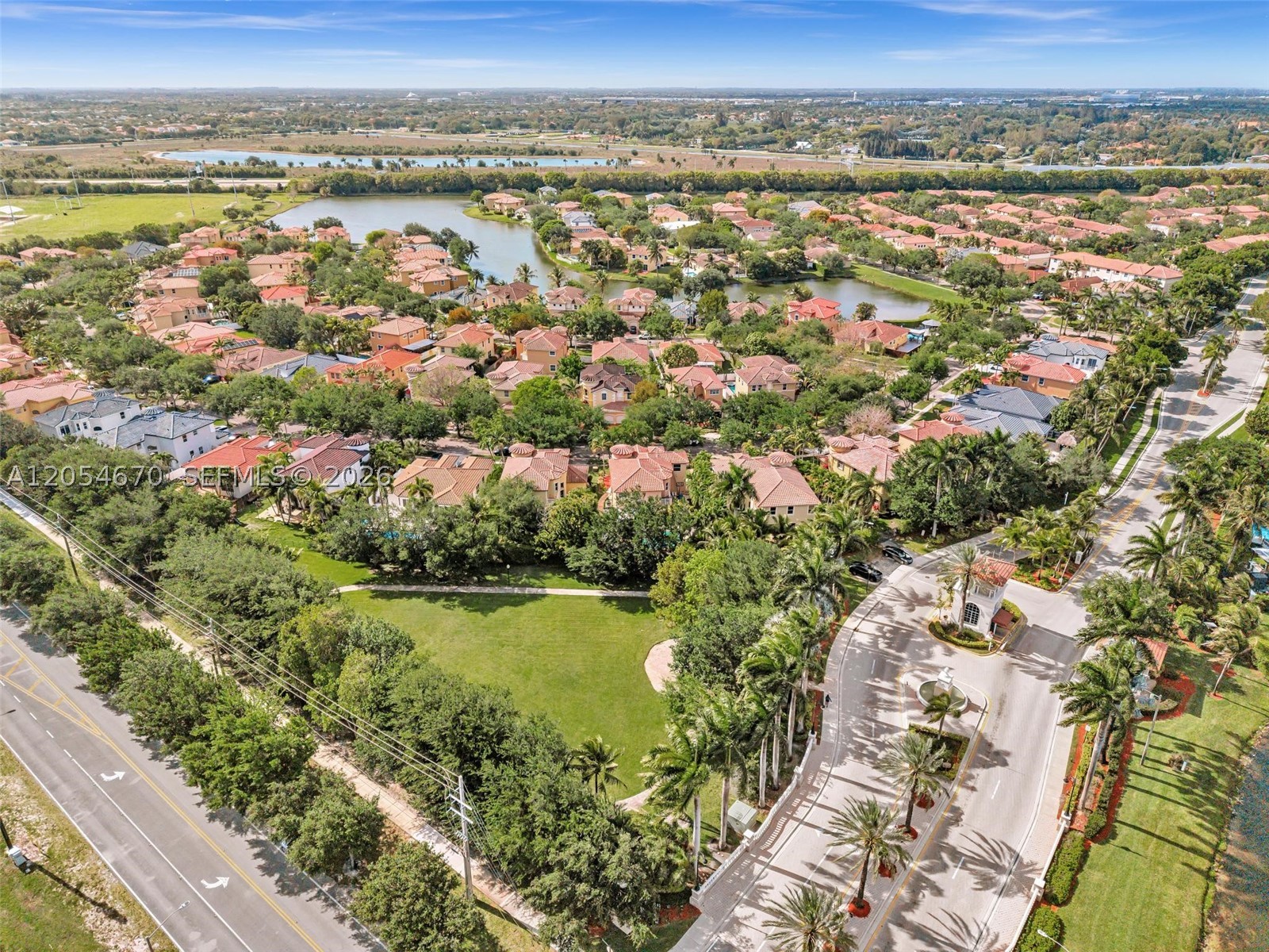 14044 SW 54th St, Miramar FL 33027