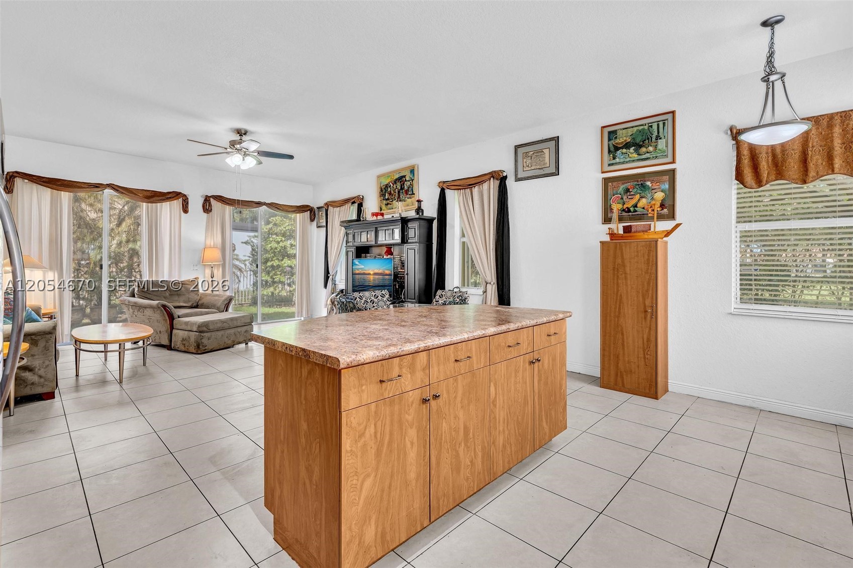 14044 SW 54th St, Miramar FL 33027