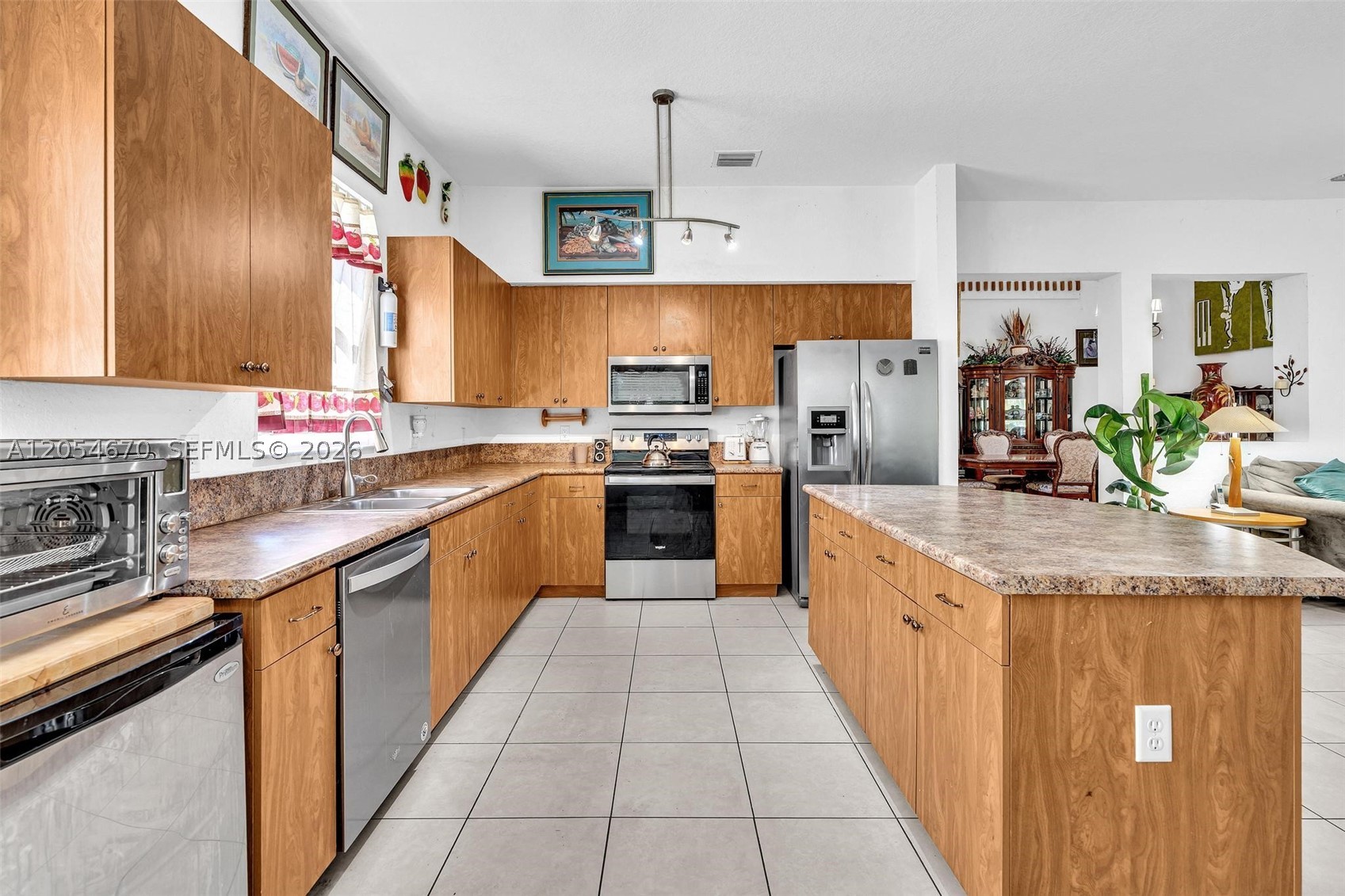 14044 SW 54th St, Miramar FL 33027