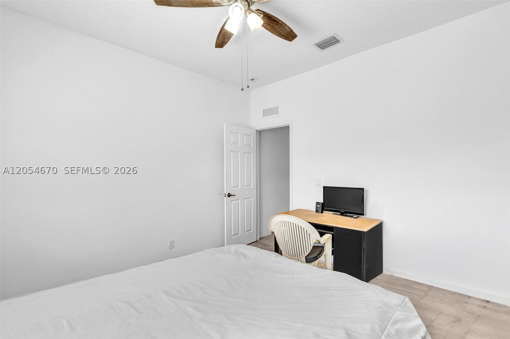 14044 SW 54th St, Miramar FL 33027