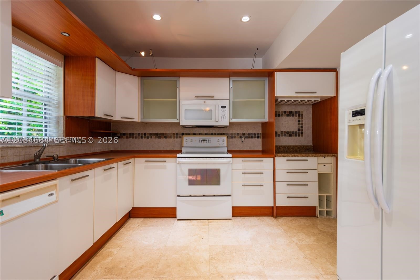 5490 SW 57 Ave #0, Miami FL 33155