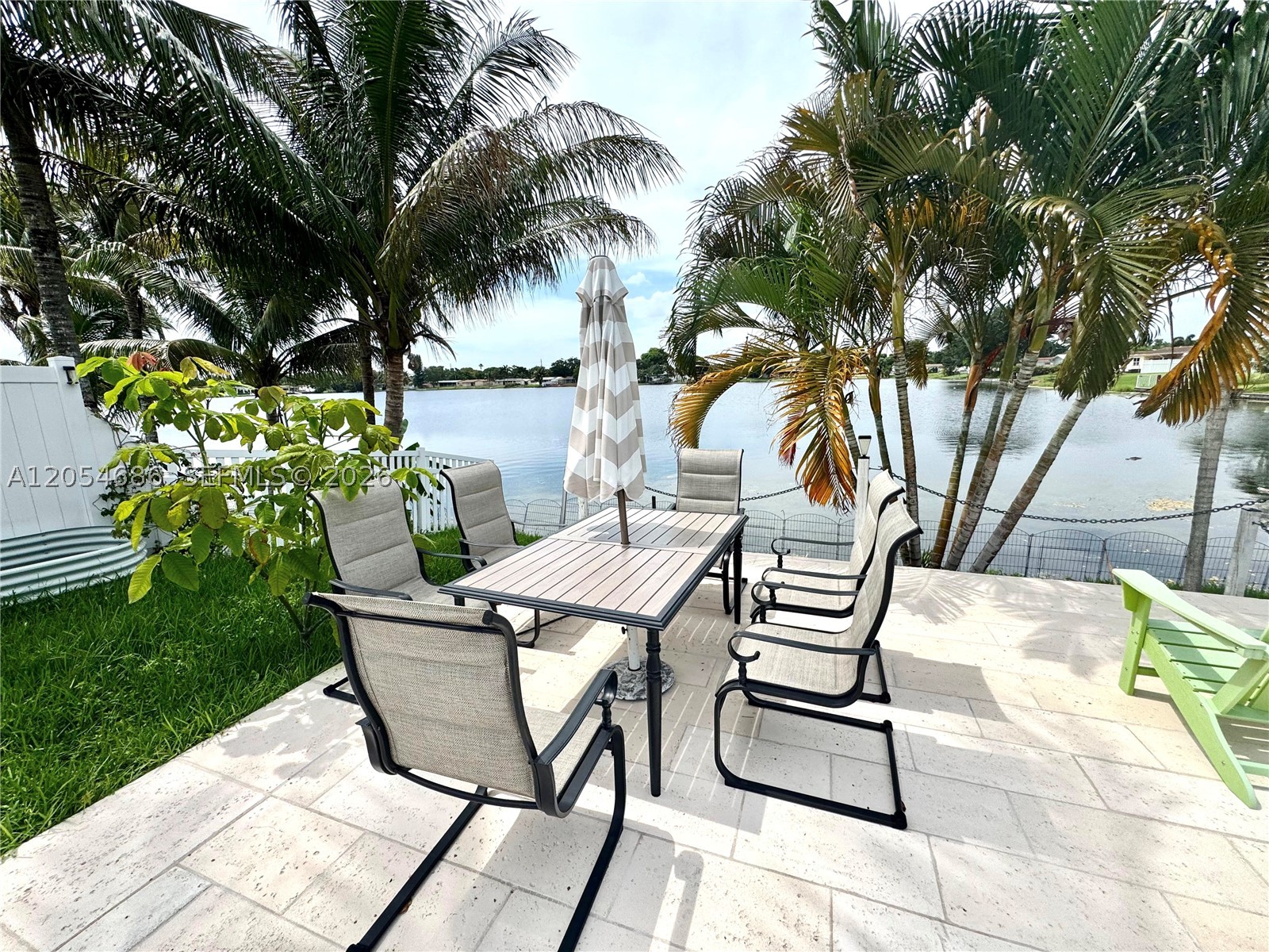 8641 NW 19th St, Pembroke Pines FL 33024