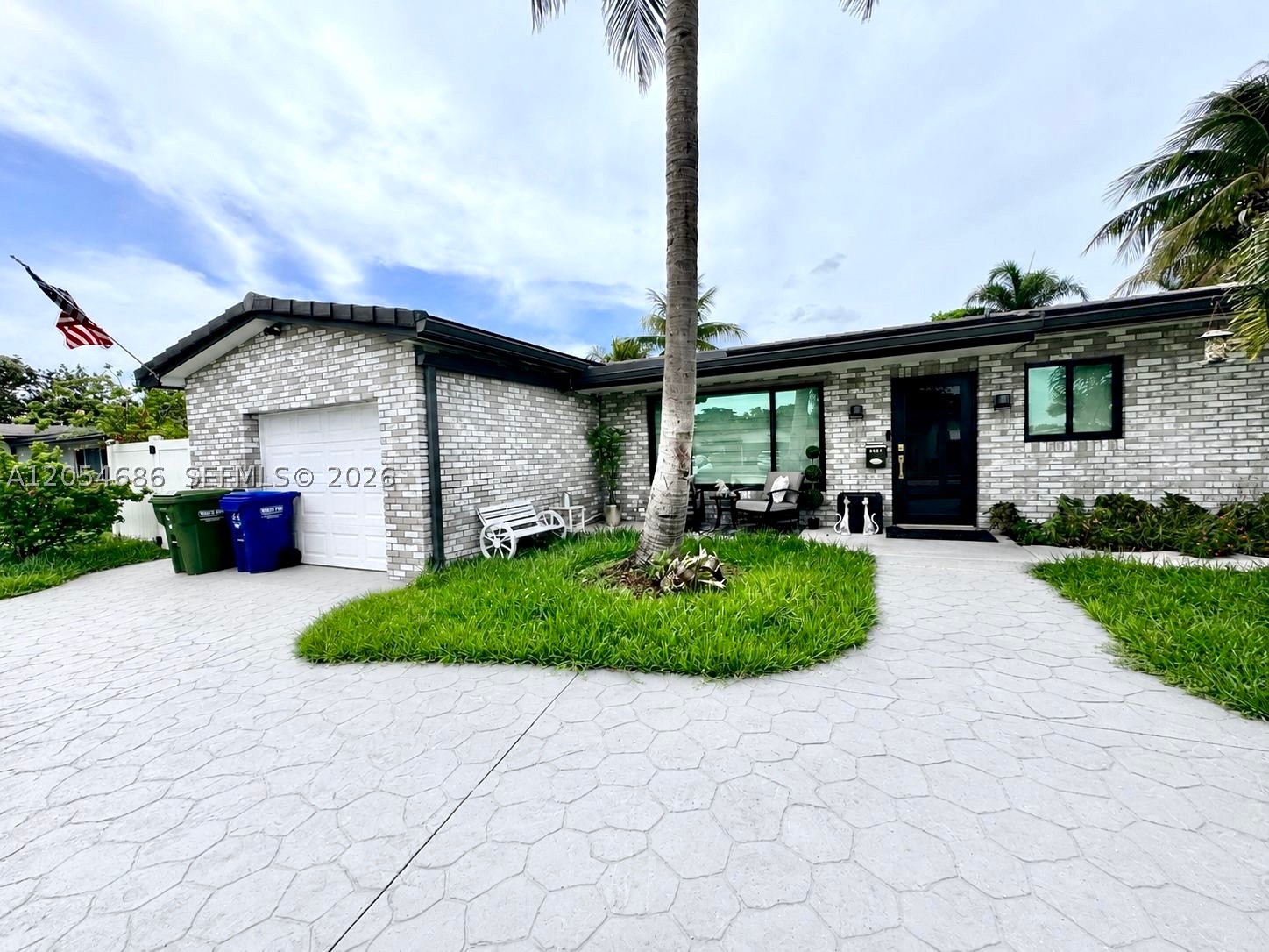 8641 NW 19th St, Pembroke Pines FL 33024