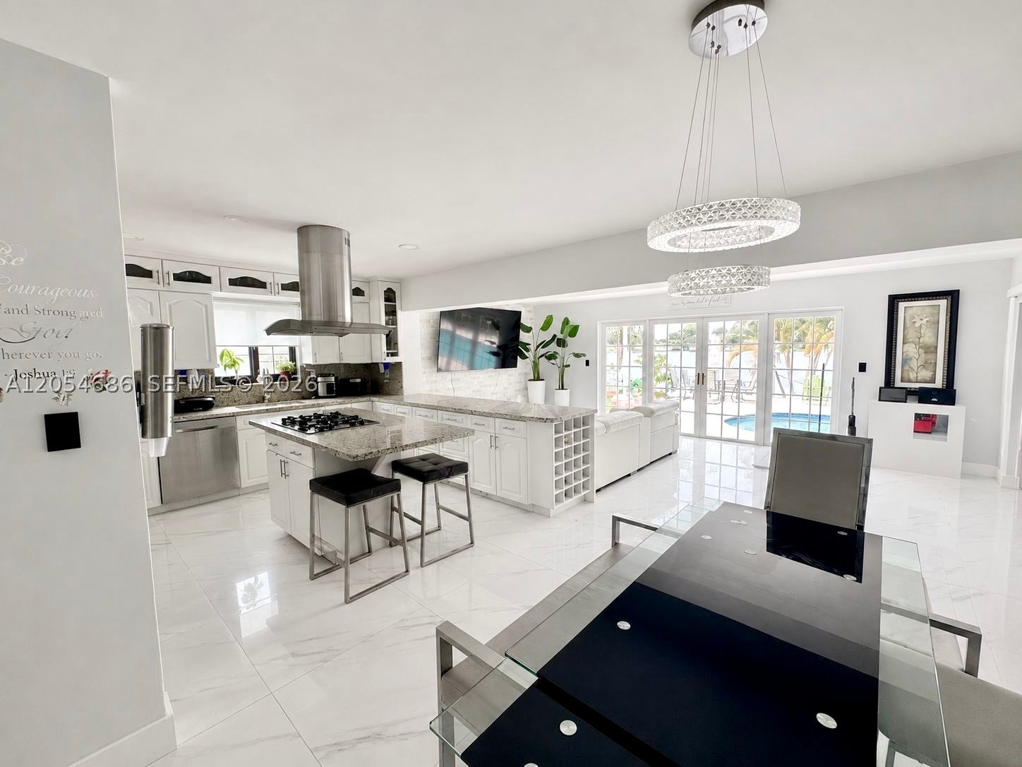 8641 NW 19th St, Pembroke Pines FL 33024