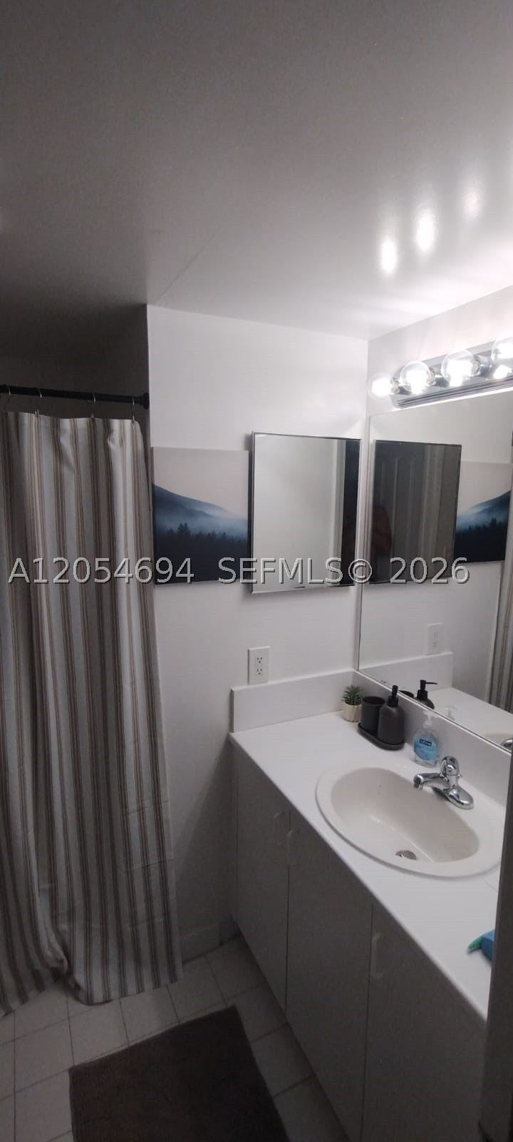 111 Yacht Club Way #107, Hypoluxo FL 33462
