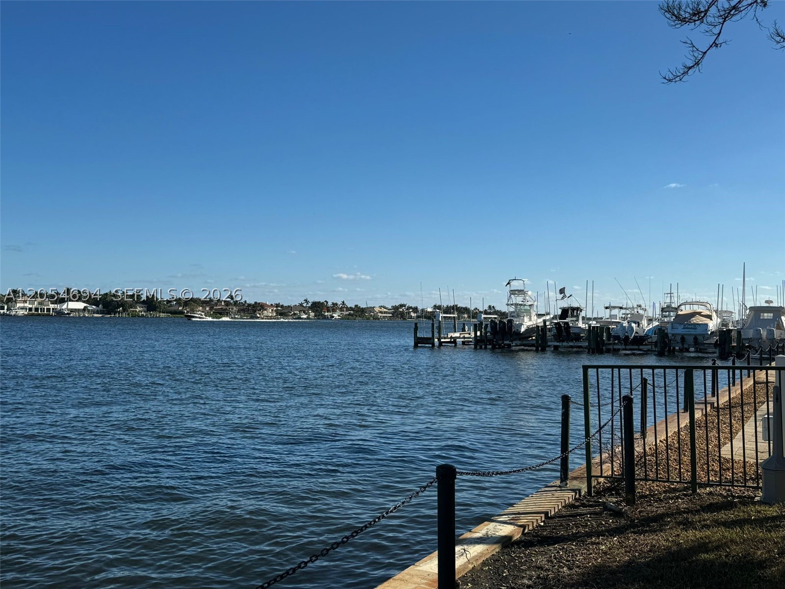 111 Yacht Club Way #107, Hypoluxo FL 33462