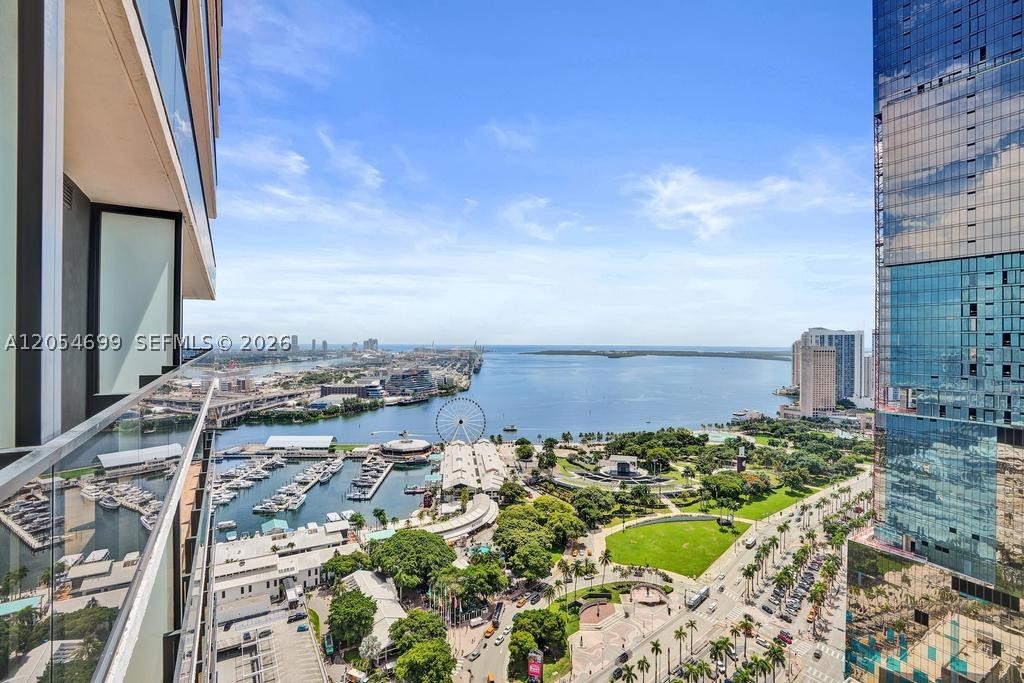 398 NE 5th St #3013, Miami FL 33132