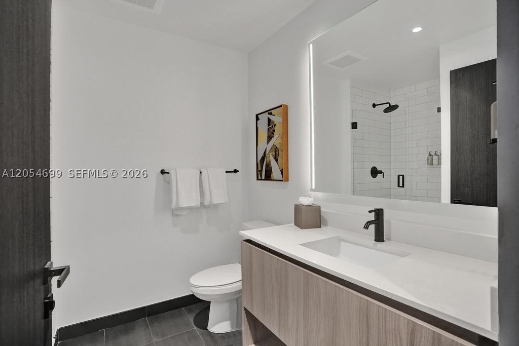 398 NE 5th St #3013, Miami FL 33132