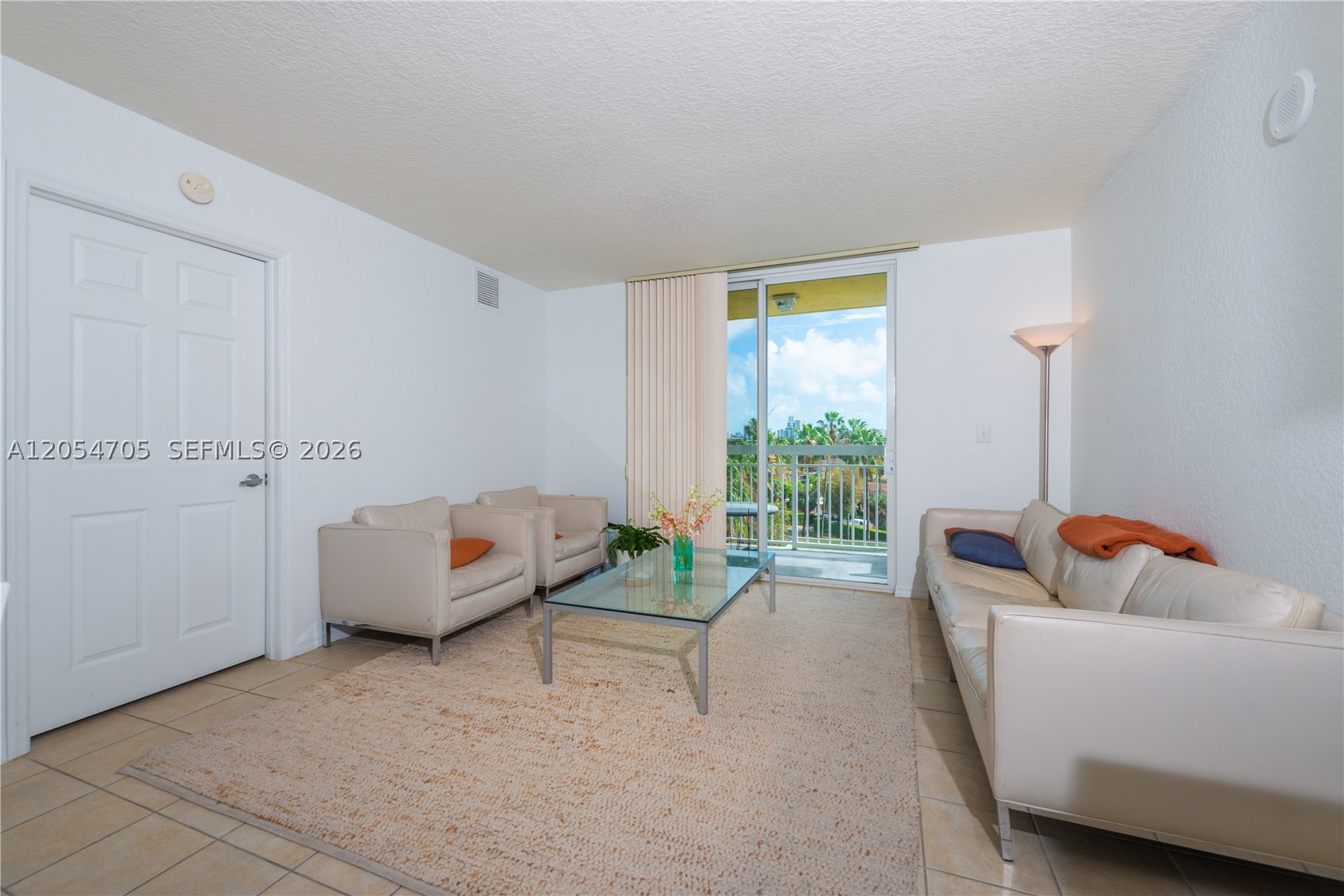816 NW 11th St #606, Miami FL 33136