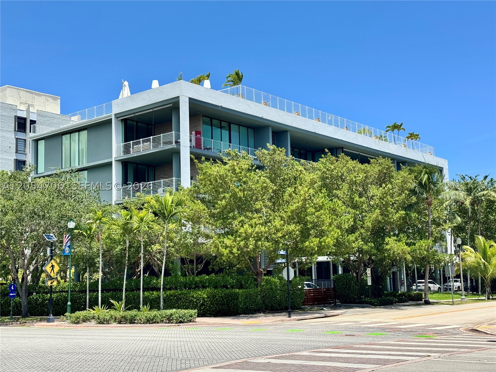 101 Sunrise Dr #A-201, Key Biscayne FL 33149