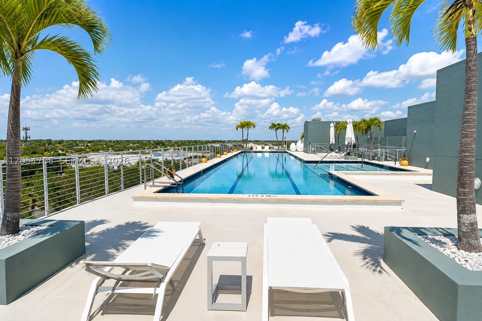 101 Sunrise Dr #A-201, Key Biscayne FL 33149