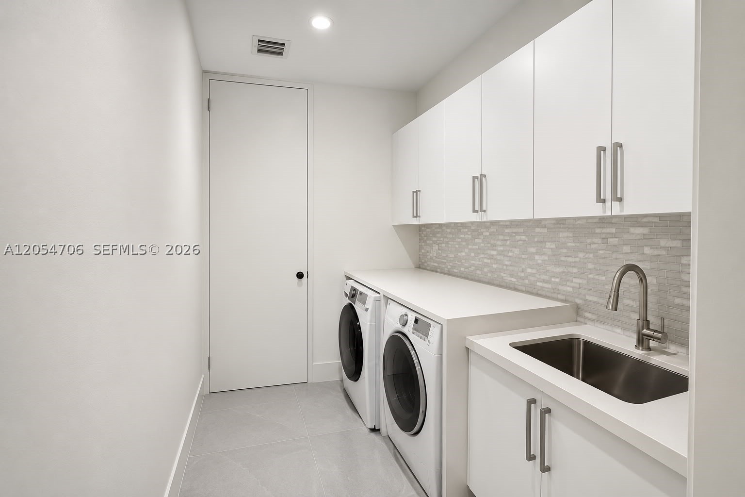 101 Sunrise Dr #A-201, Key Biscayne FL 33149