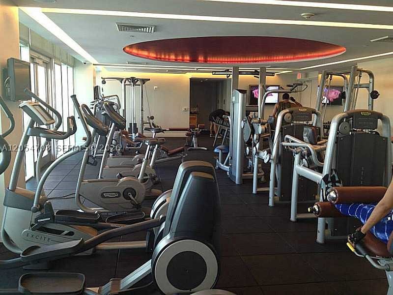 500 Brickell Ave #2200, Miami FL 33131