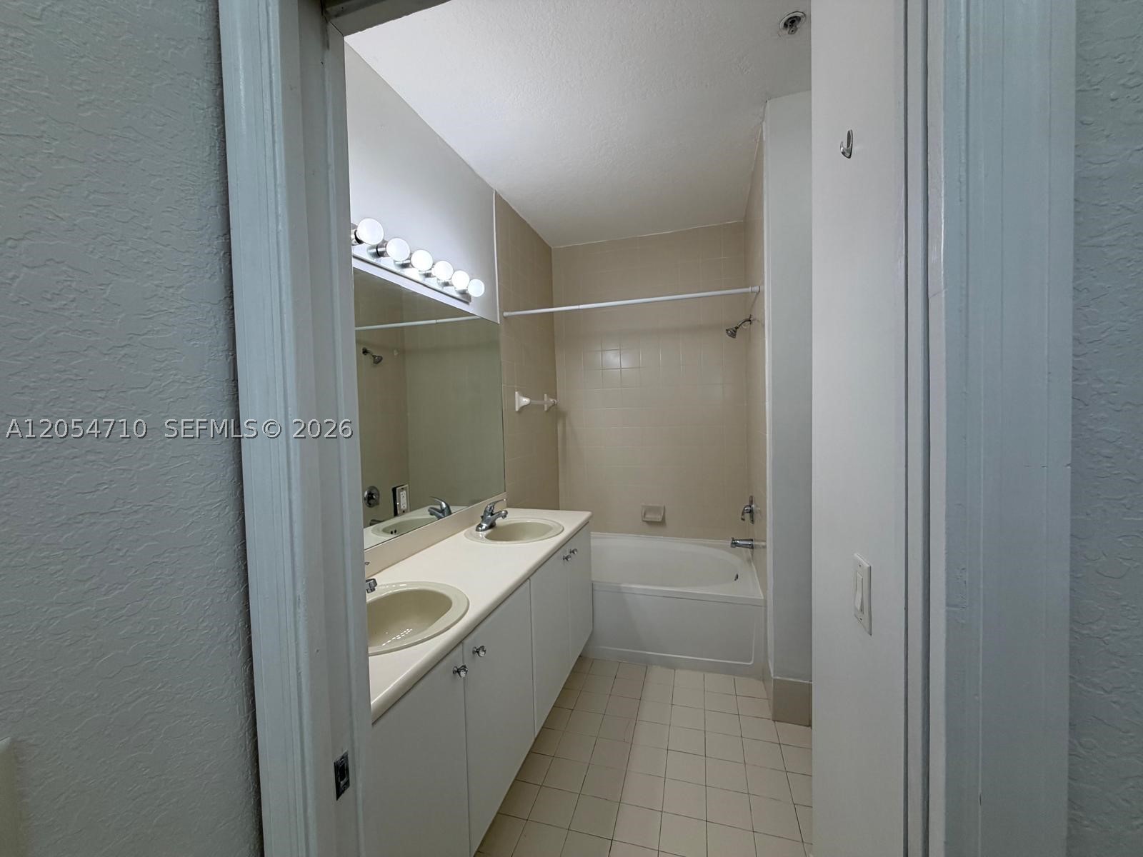 4435 SW 160th Ave #102, Miramar FL 33027