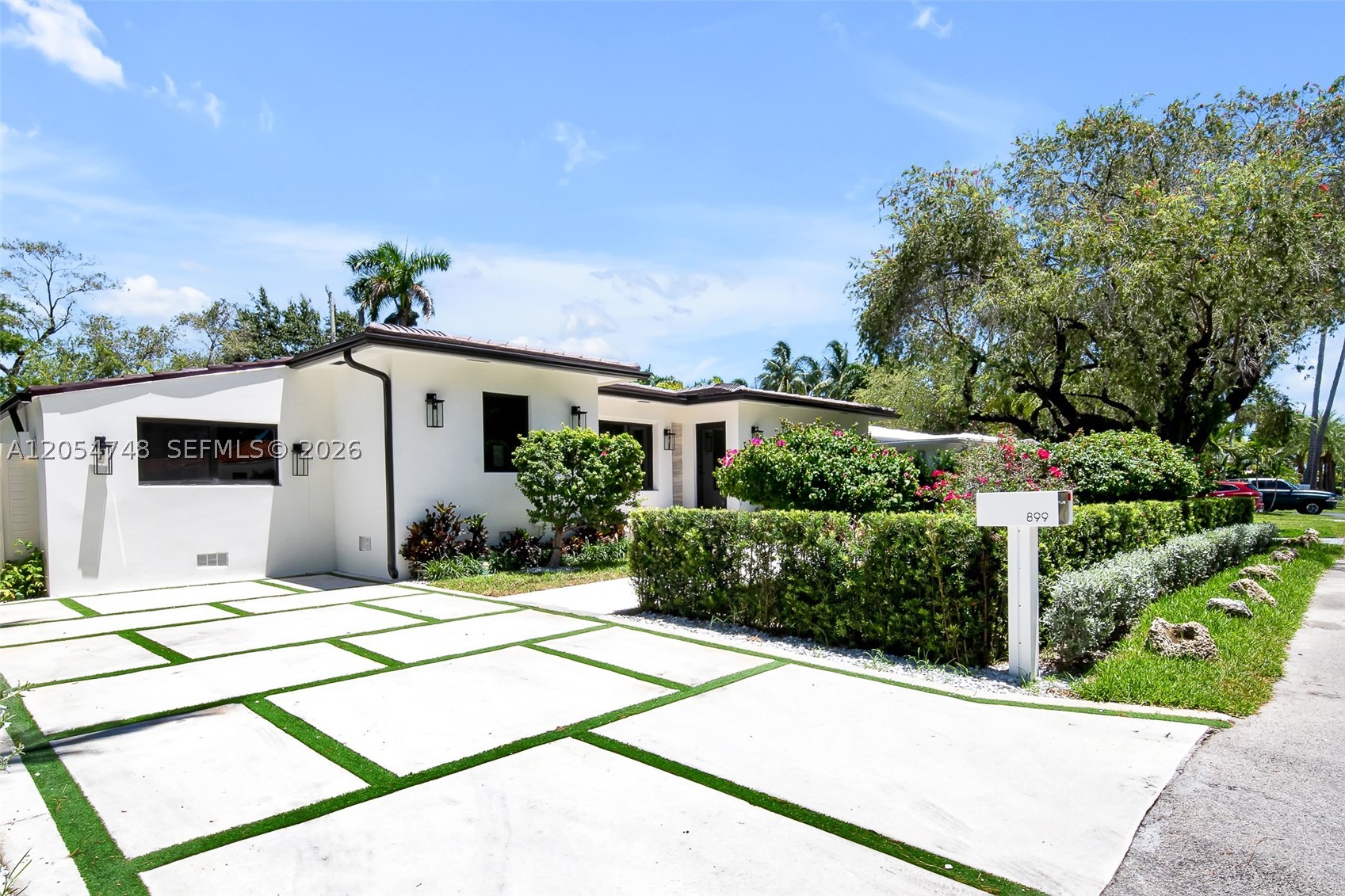 899 NE 71st St, Miami FL 33138