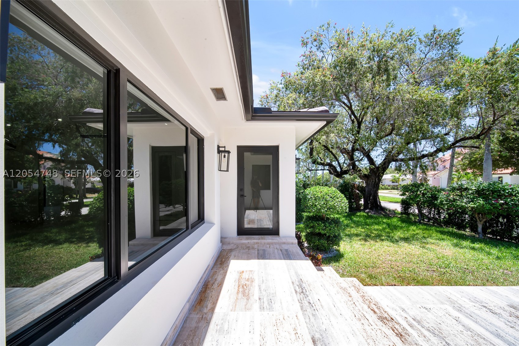 899 NE 71st St, Miami FL 33138