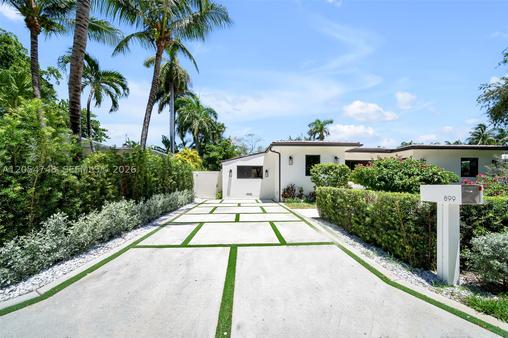 899 NE 71st St, Miami FL 33138