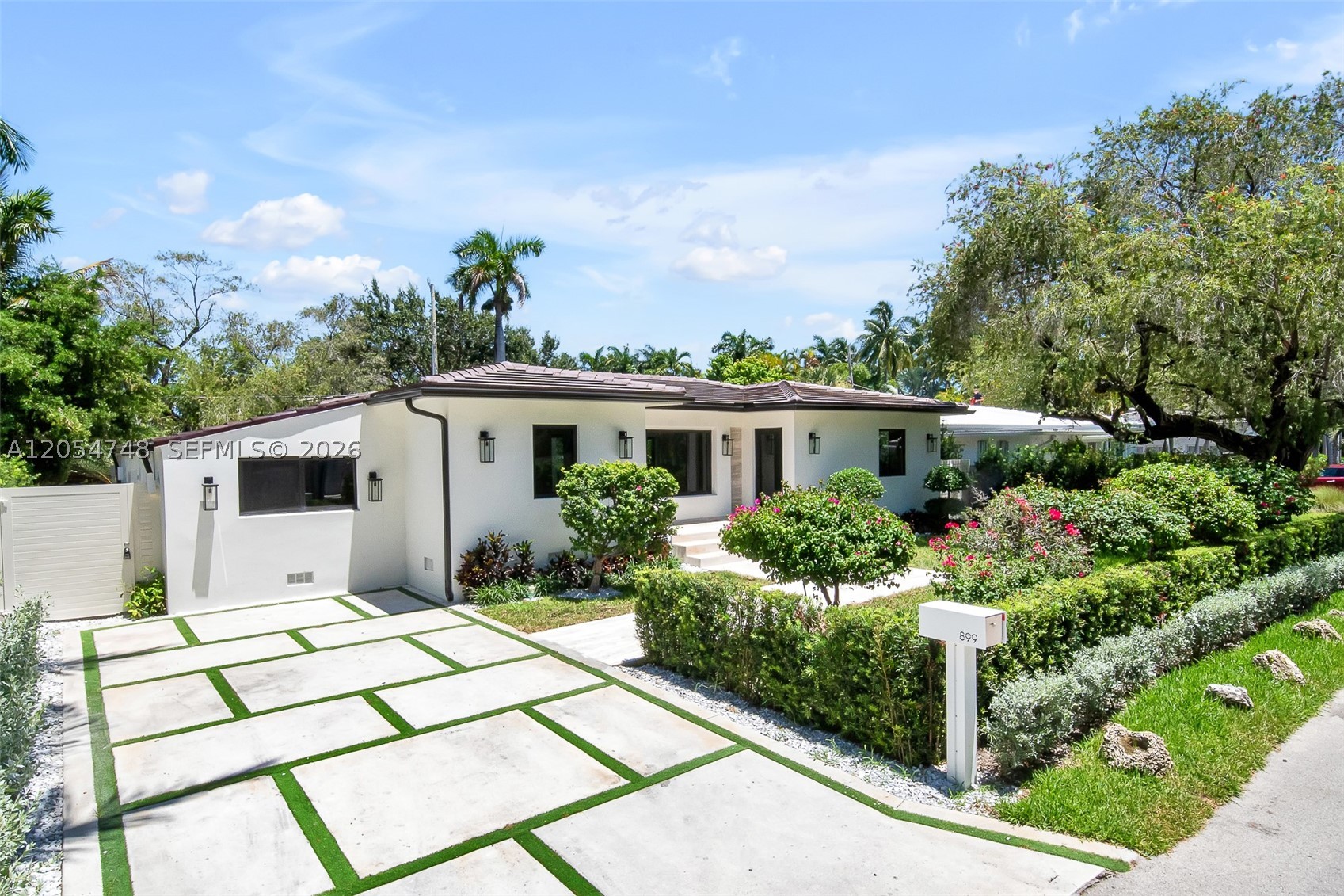 899 NE 71st St, Miami FL 33138