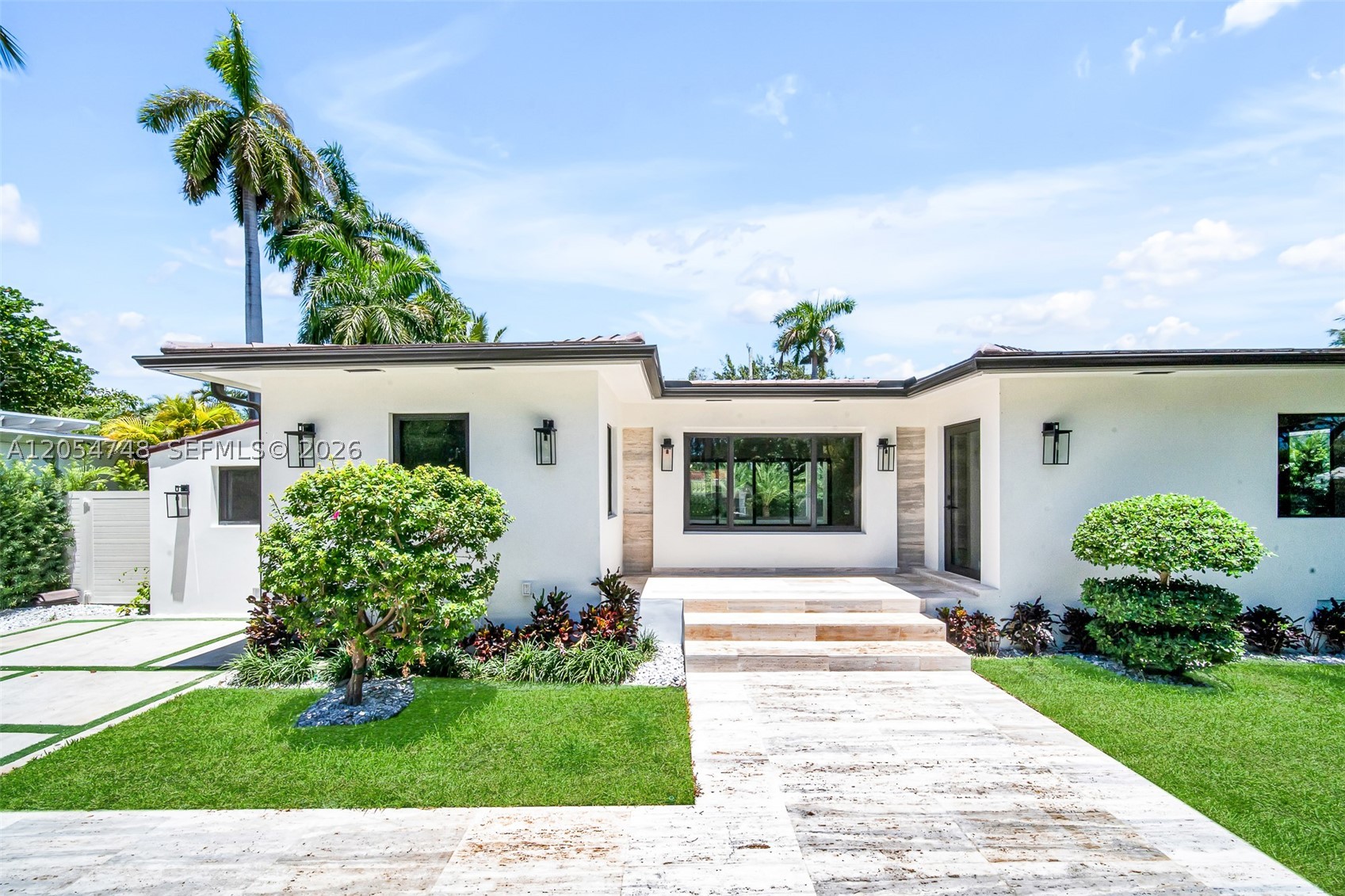 899 NE 71st St, Miami FL 33138