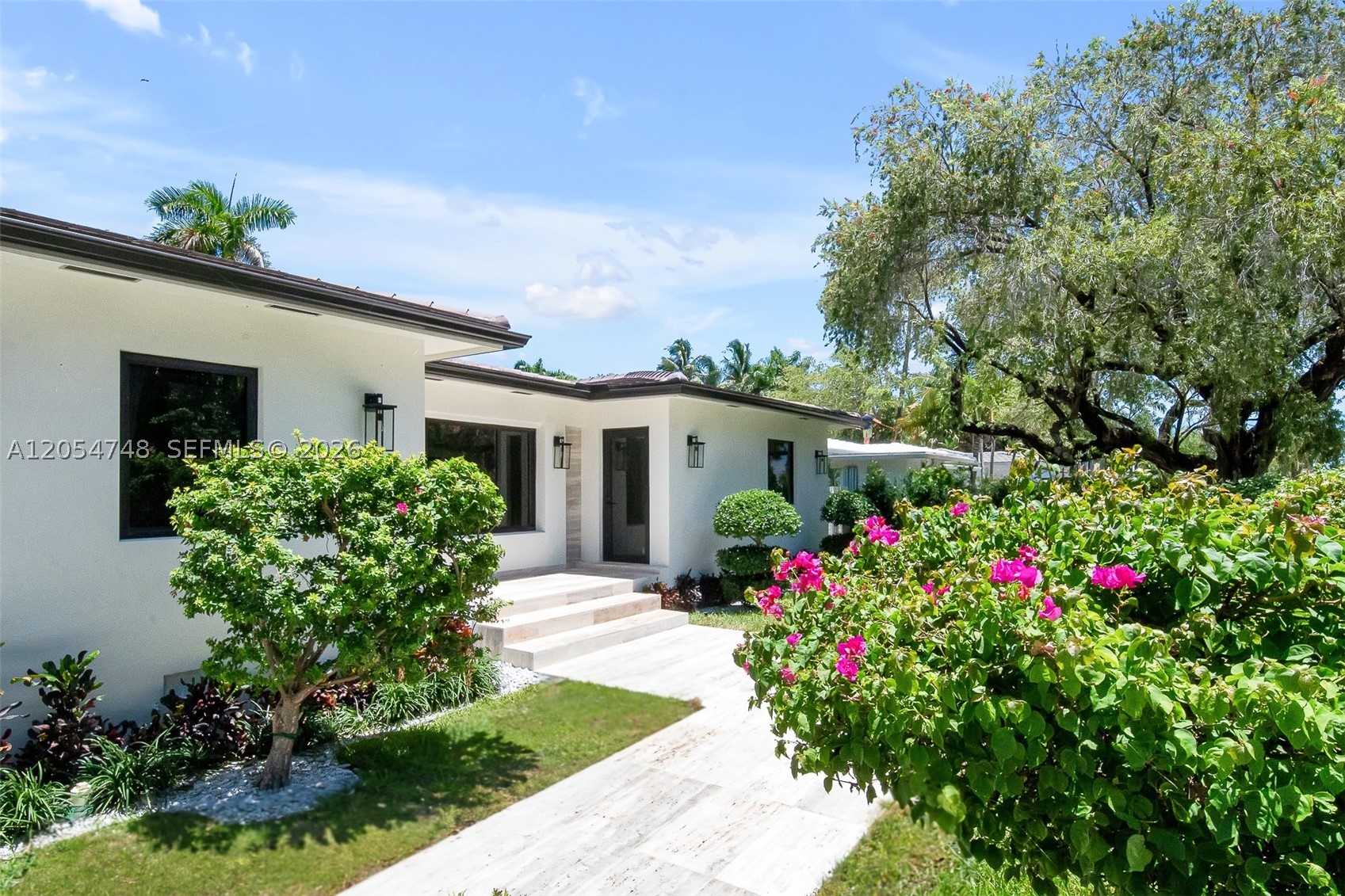 899 NE 71st St, Miami FL 33138