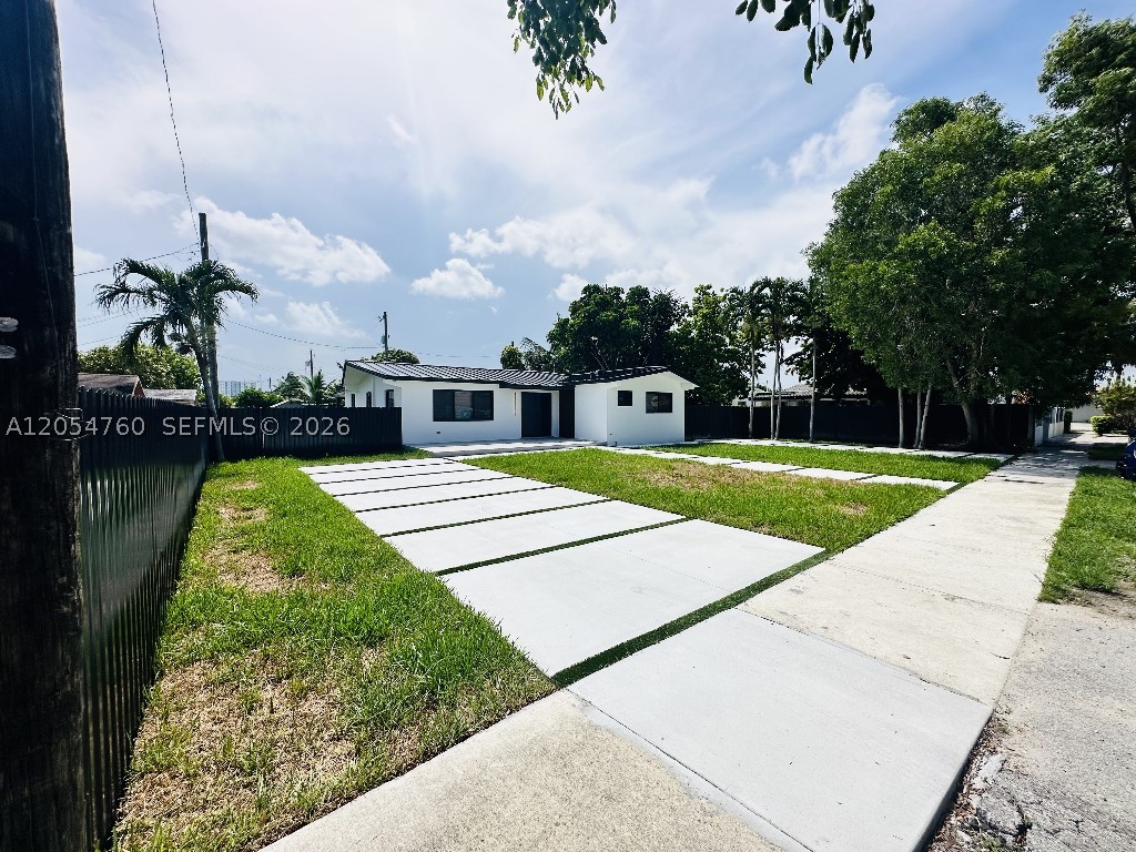 430 SW 100th Ave, Sweetwater FL 33174