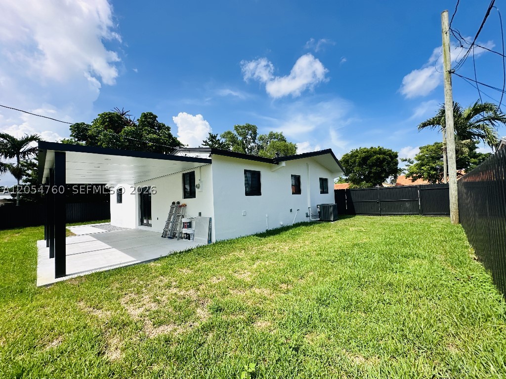 430 SW 100th Ave, Sweetwater FL 33174