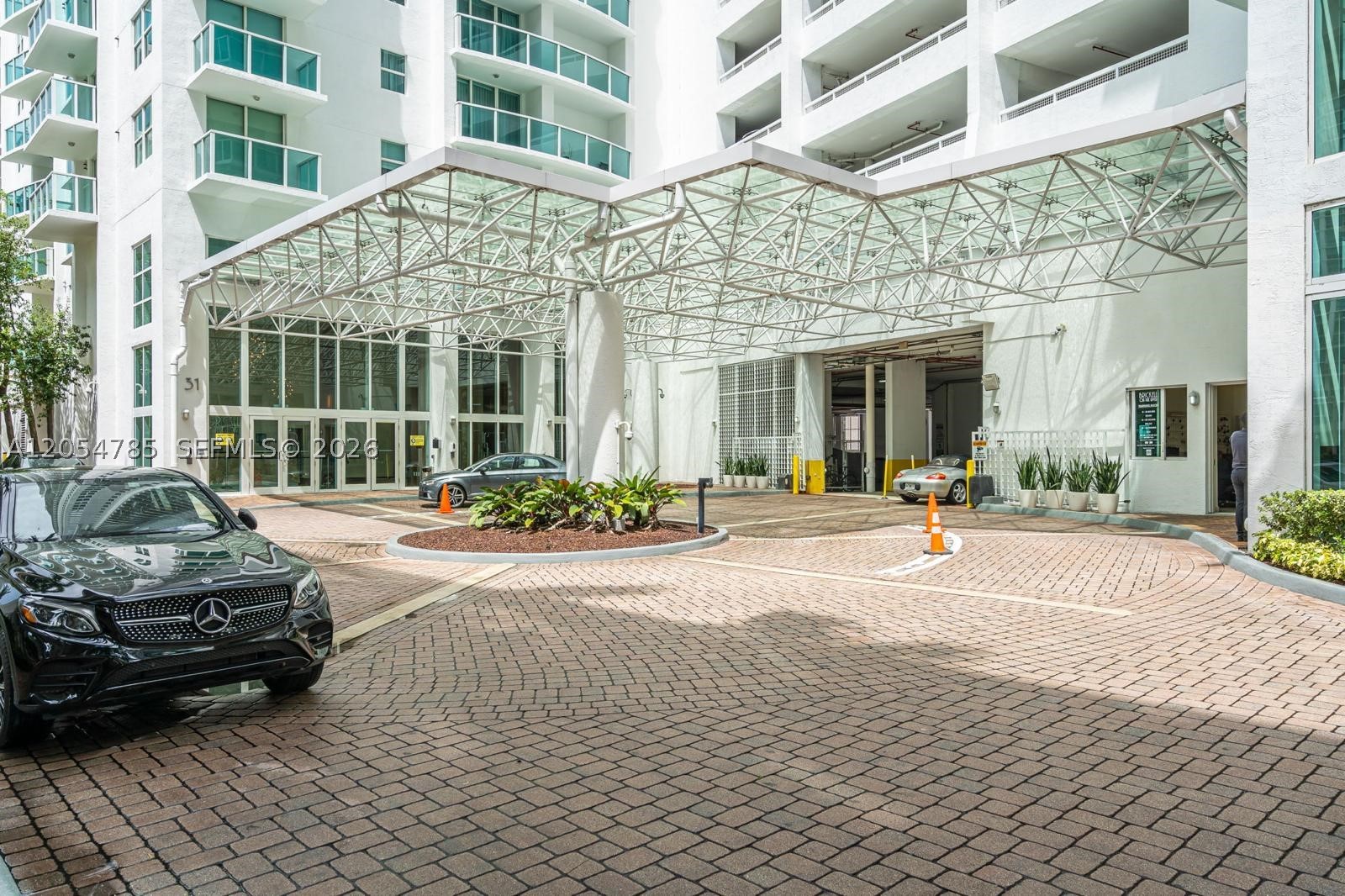 41 SE 5th St #510, Miami FL 33131