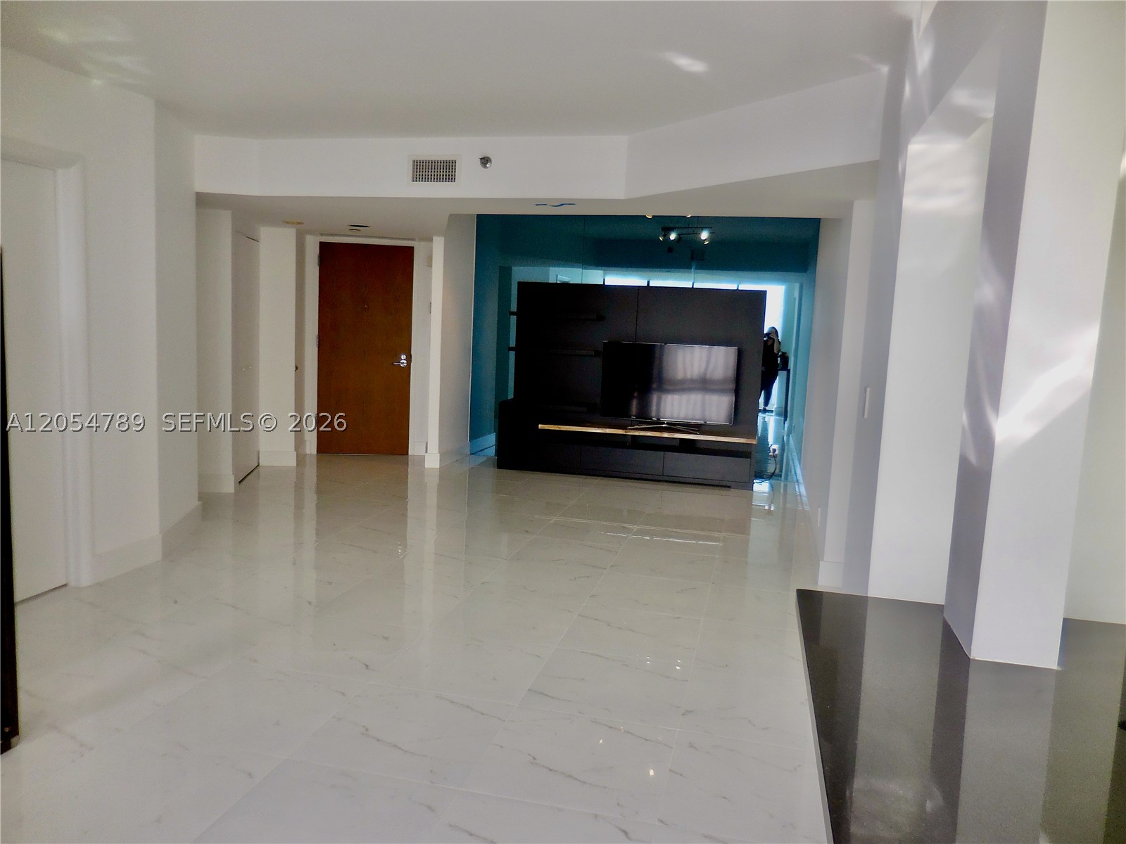 1000 Island Blvd #2308, Aventura FL 33160