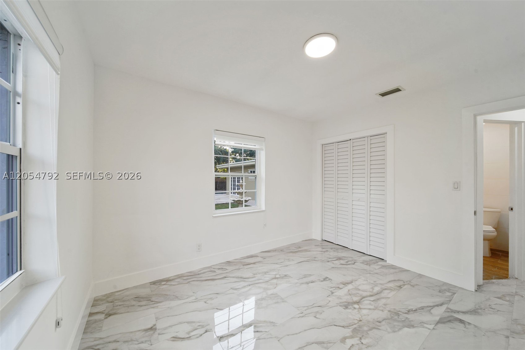 1102 NE 117th St, Biscayne Park FL 33161