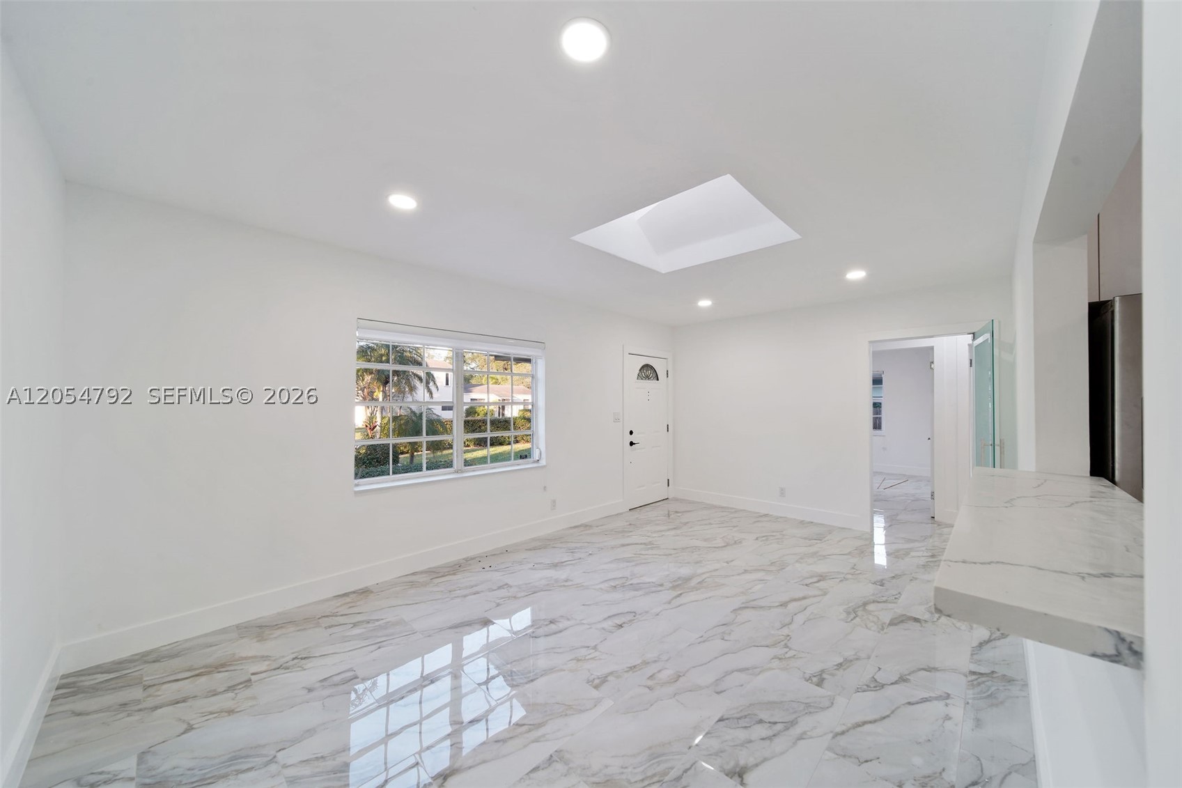 1102 NE 117th St, Biscayne Park FL 33161