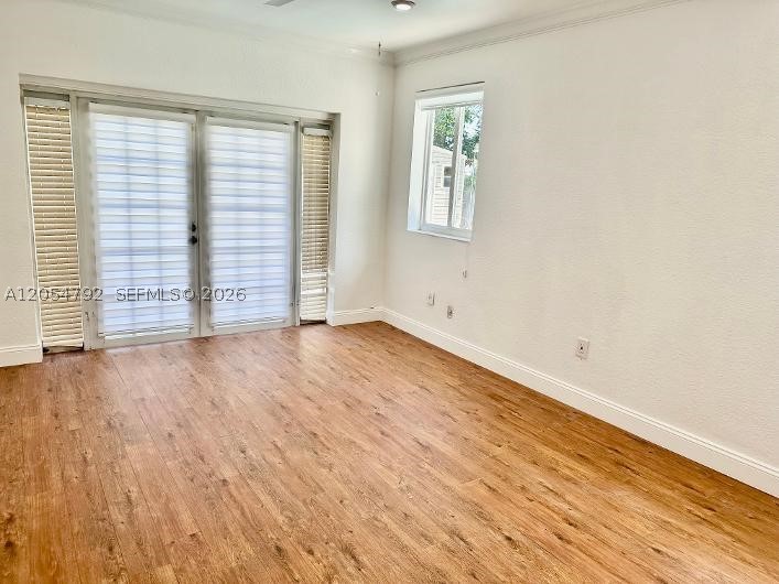 1102 NE 117th St, Biscayne Park FL 33161