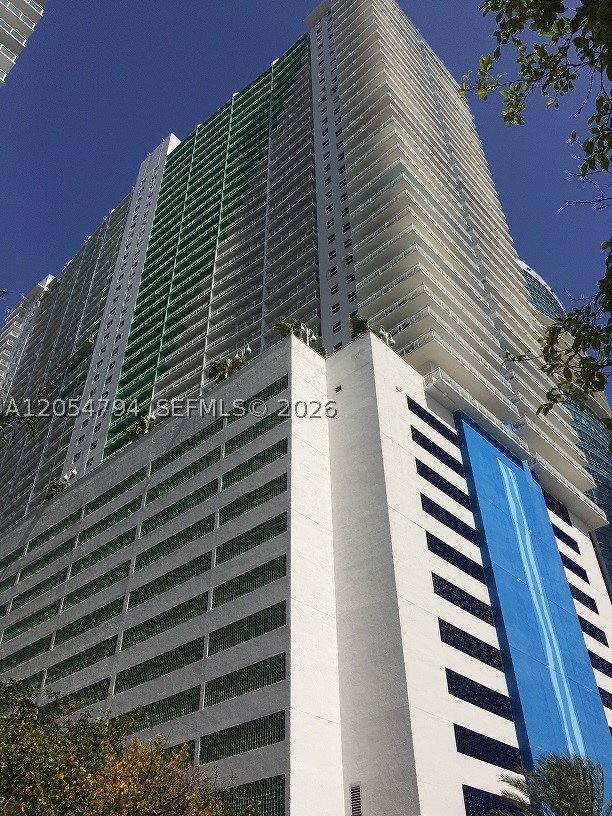 1200 S Brickell Bay Dr #3317, Miami FL 33131