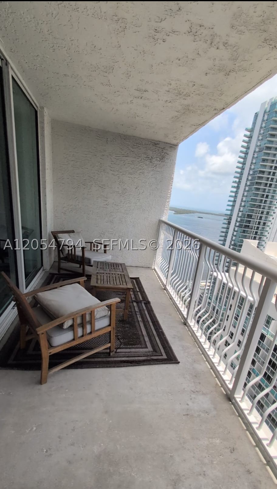 1200 S Brickell Bay Dr #3317, Miami FL 33131
