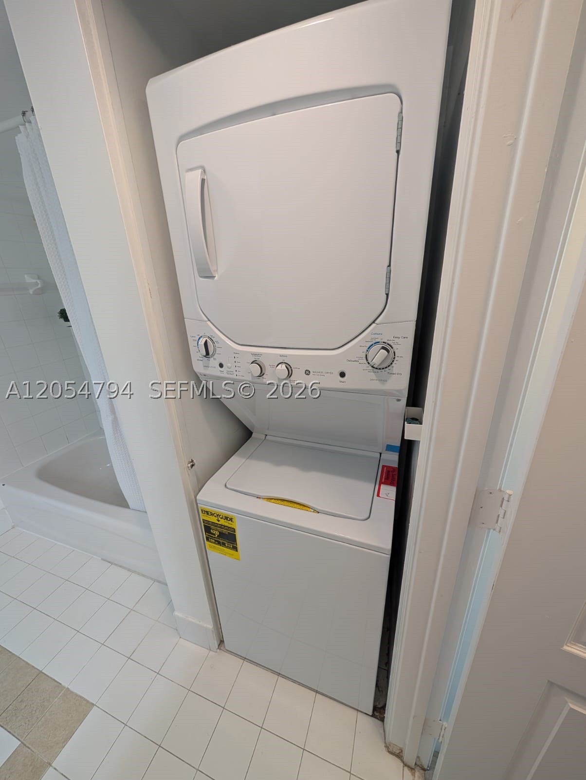 1200 S Brickell Bay Dr #3317, Miami FL 33131