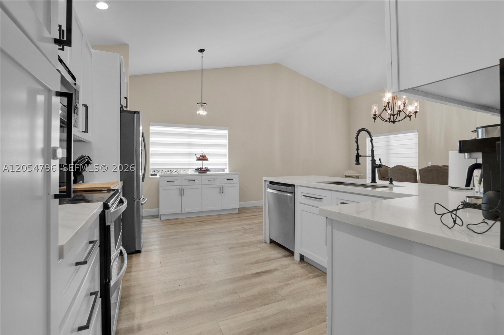 6610 NW 41st Ter, Coconut Creek FL 33073