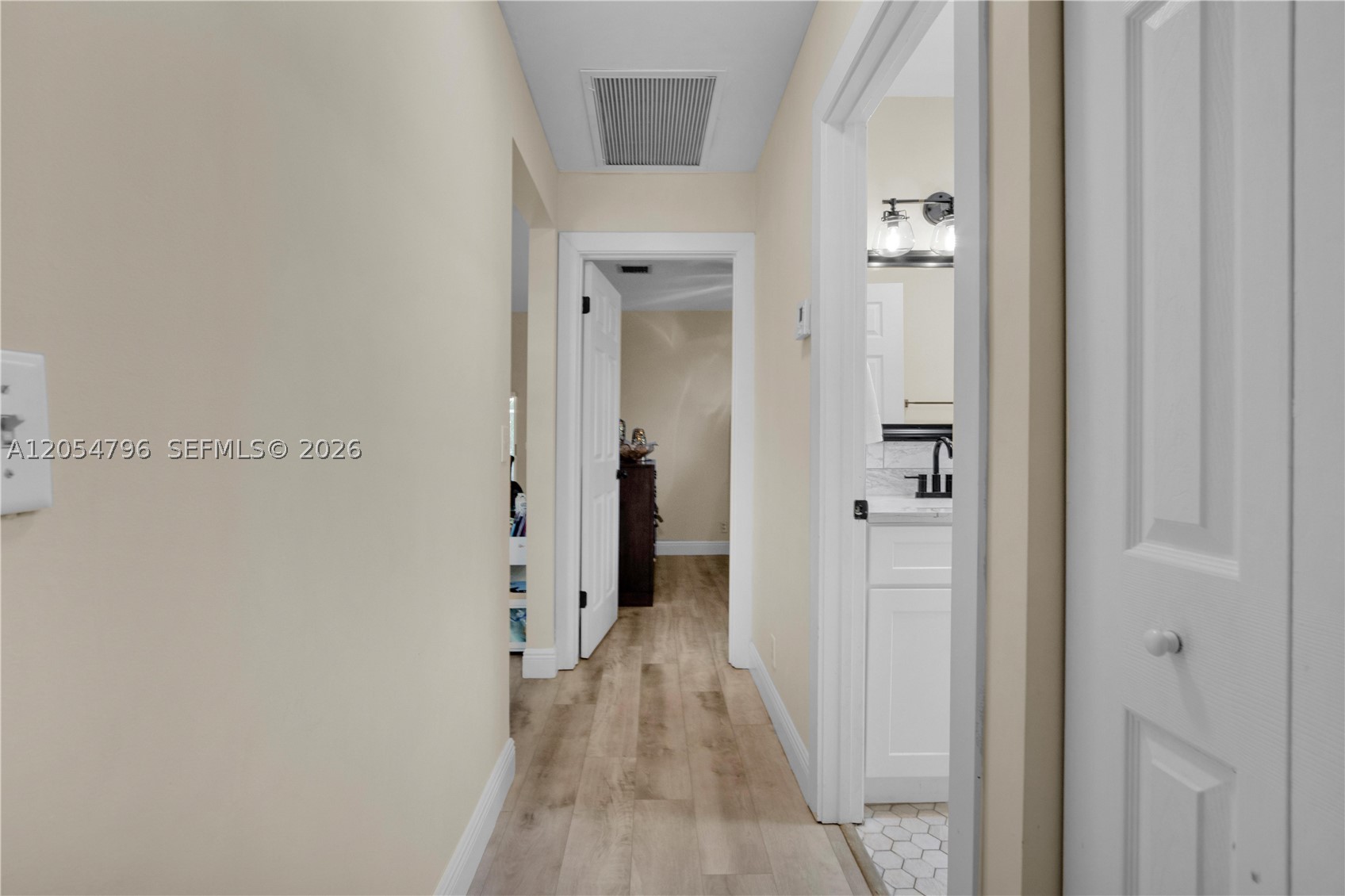 6610 NW 41st Ter, Coconut Creek FL 33073
