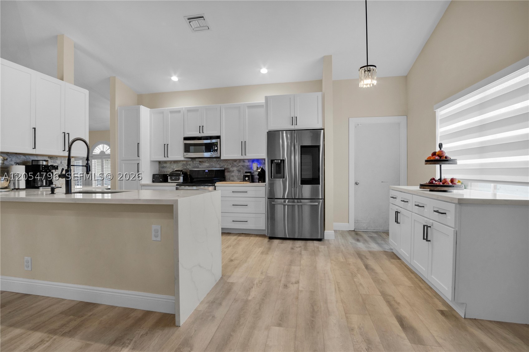 6610 NW 41st Ter, Coconut Creek FL 33073