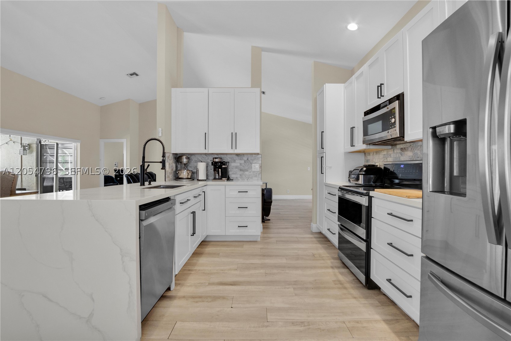 6610 NW 41st Ter, Coconut Creek FL 33073