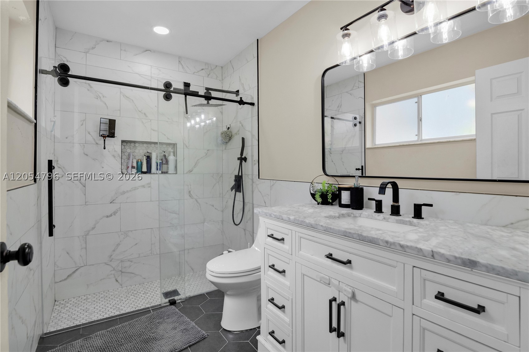 6610 NW 41st Ter, Coconut Creek FL 33073