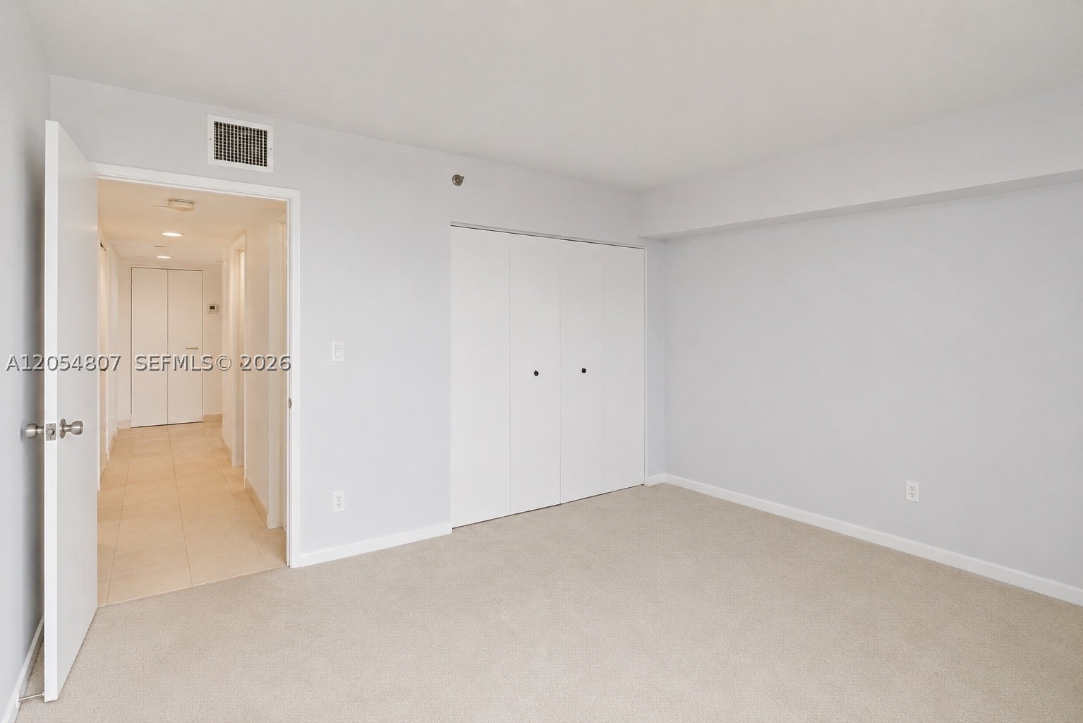 3600 Mystic Pointe Dr #1207, Aventura FL 33180