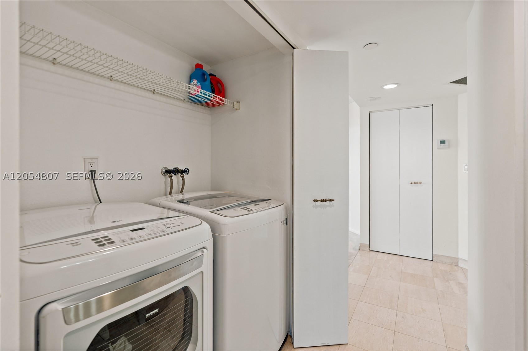3600 Mystic Pointe Dr #1207, Aventura FL 33180
