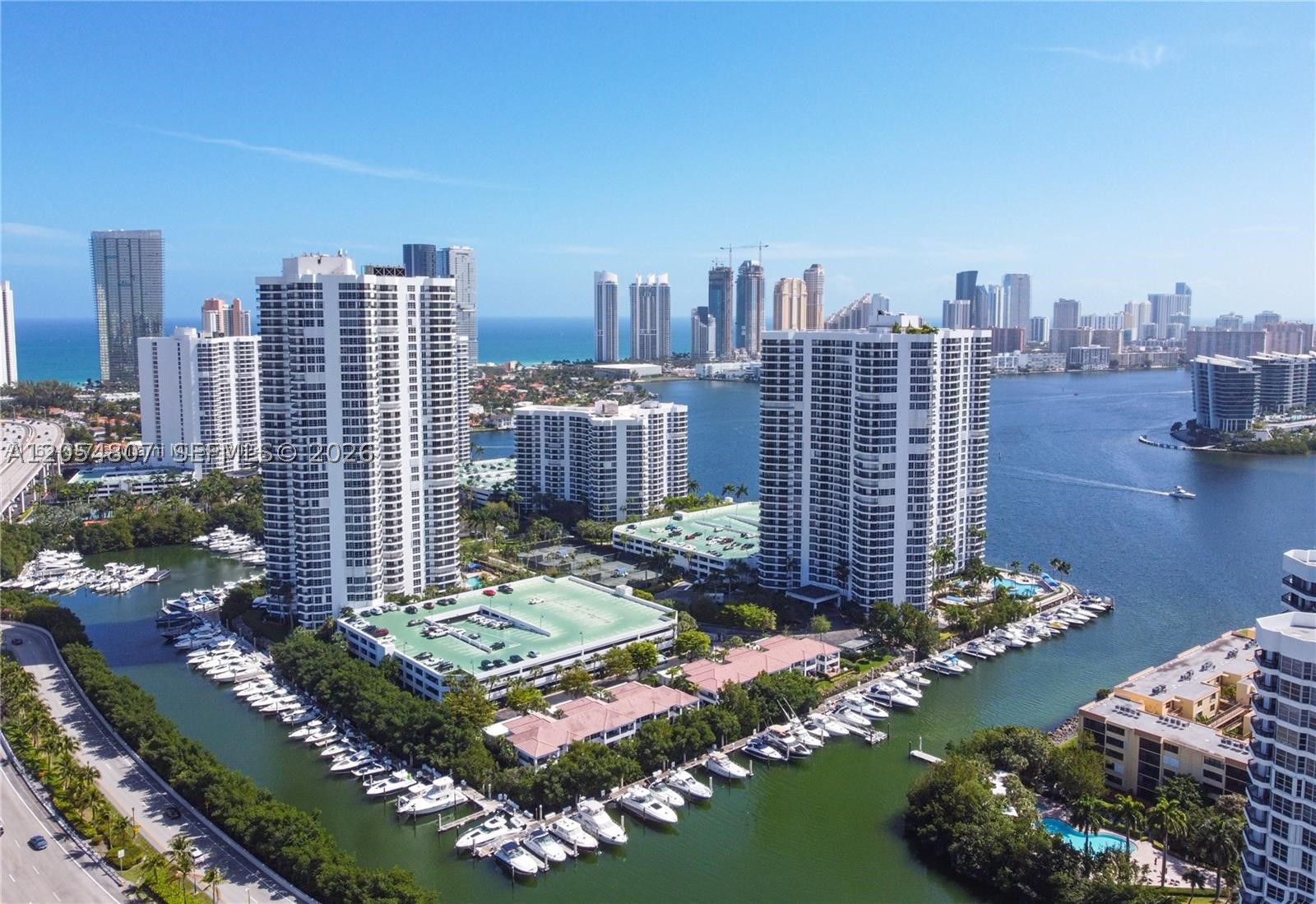 3600 Mystic Pointe Dr #1207, Aventura FL 33180